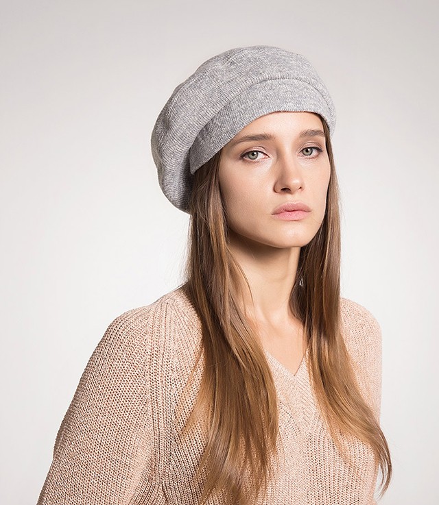 秋冬想凹時(shí)尚造型怎么能沒(méi)有它？