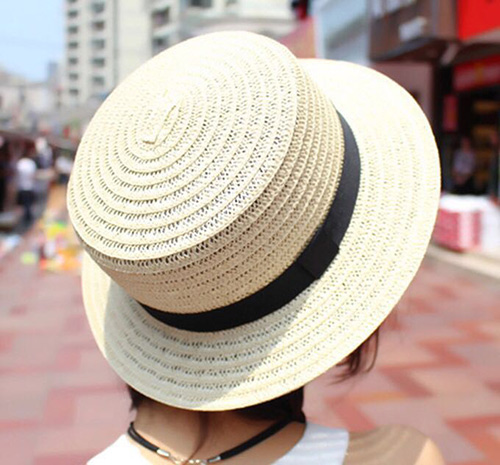 草帽要可愛(ài)點(diǎn)，挑選要認(rèn)真點(diǎn)